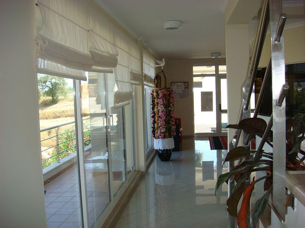 Residencia Santa Marta Tomar Exterior photo
